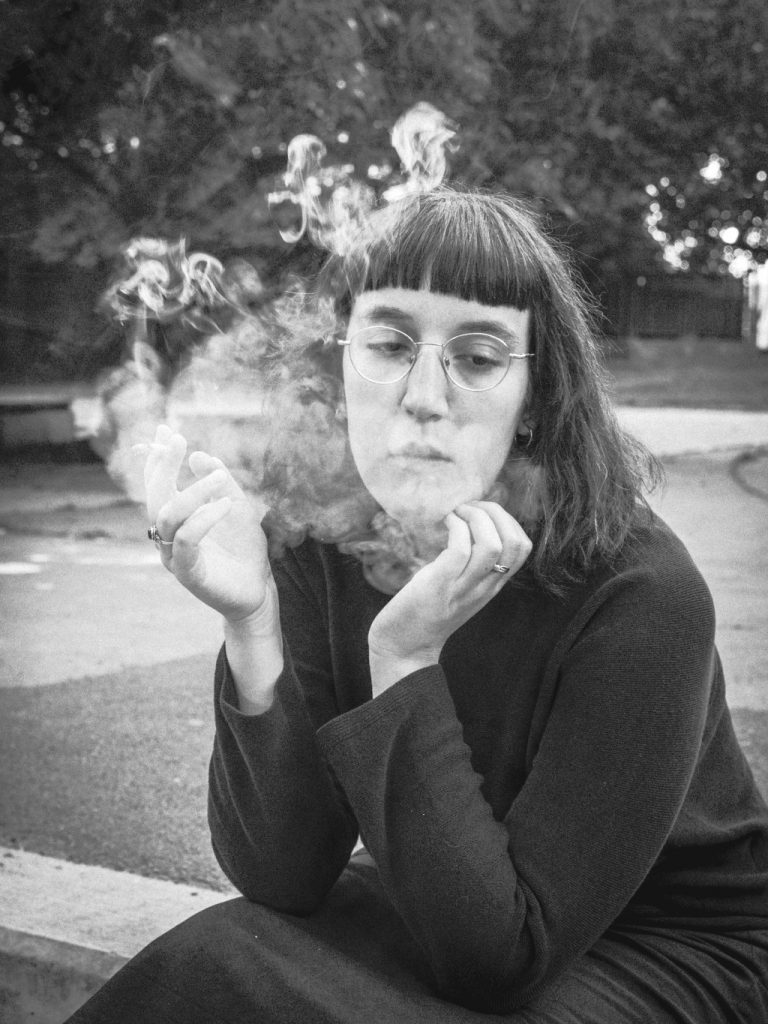 Když cítím, že někde zakořeňuji, tak jdu pryč